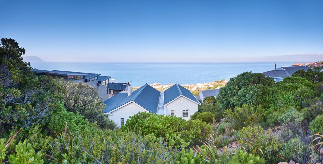 Port Of Call Simonʼs Town Buitenkant foto